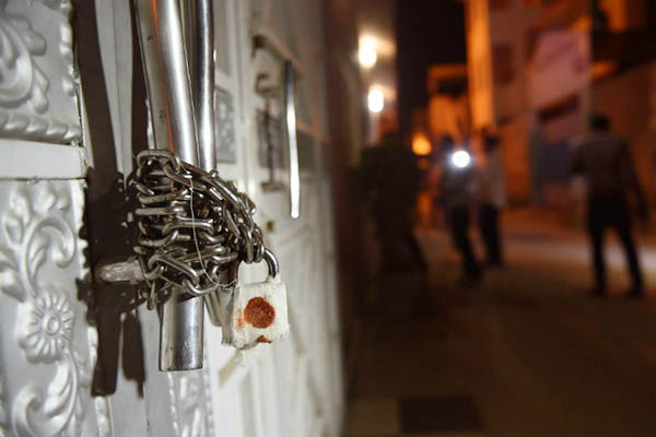 A view of the MQM’s sealed offices at Nine-Zero. Rizwan Tabassum—AFP